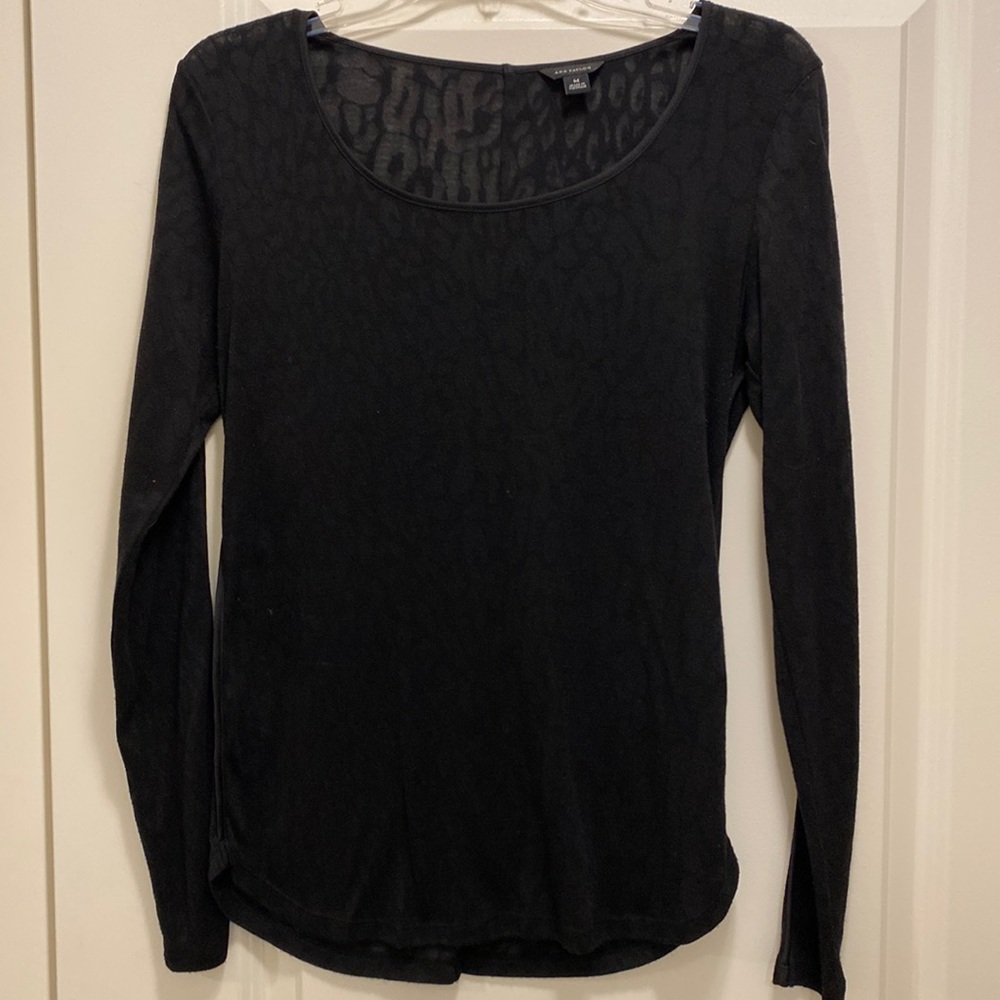 Ann Taylor top - black- size medium